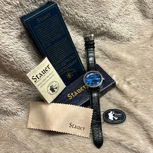 STAUER URBAN BLUE WATCH - Picture 4 of 15